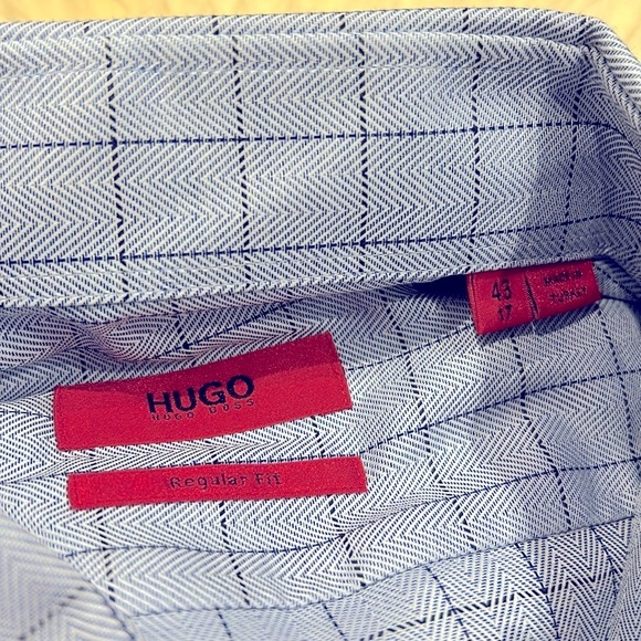Hugo Boss Button-Down Striped Blue Regular Fit New With Tags Shirt in size 43/17 - Picture 4 of 5